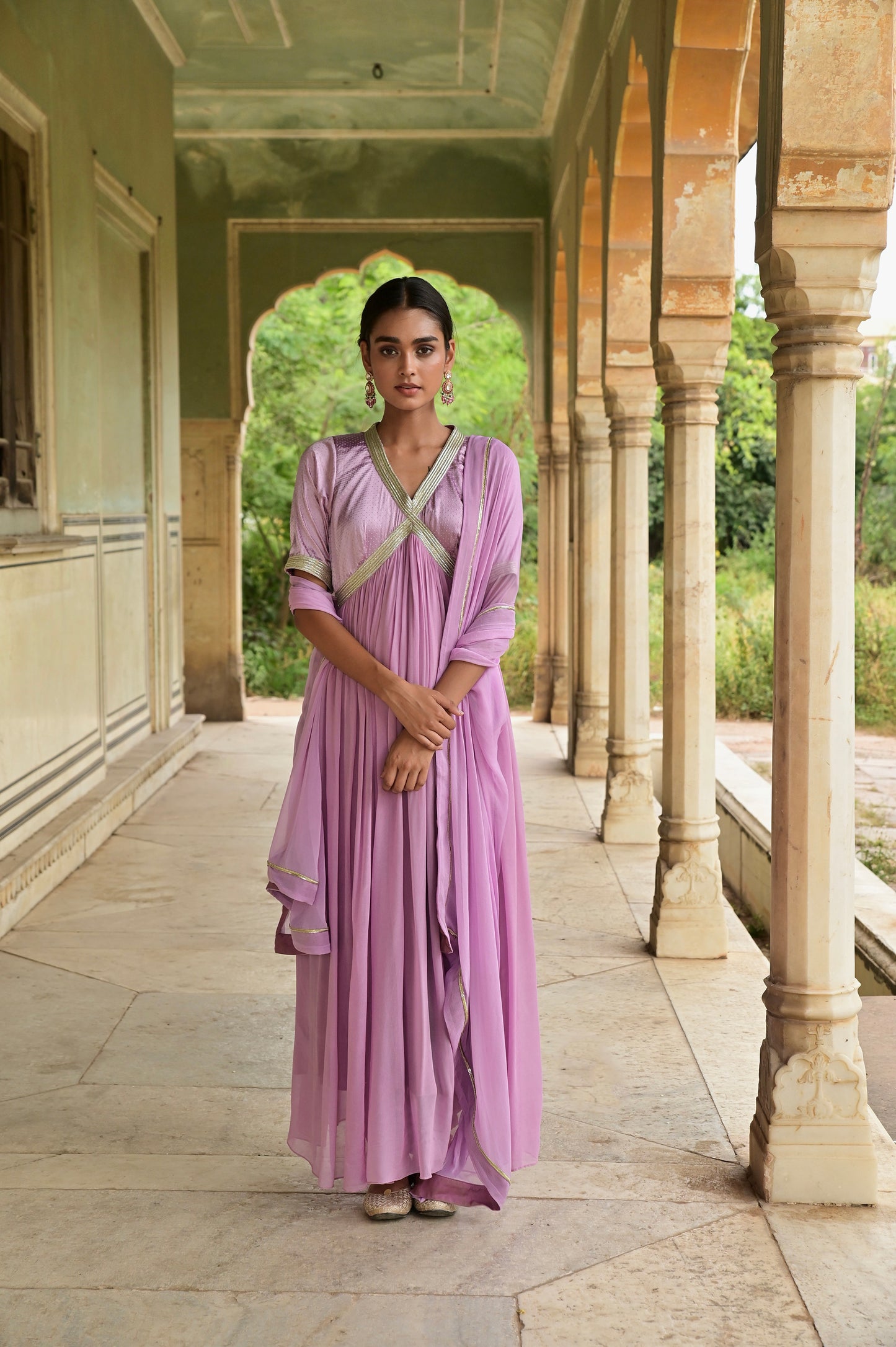 Kumudni Kurta Set