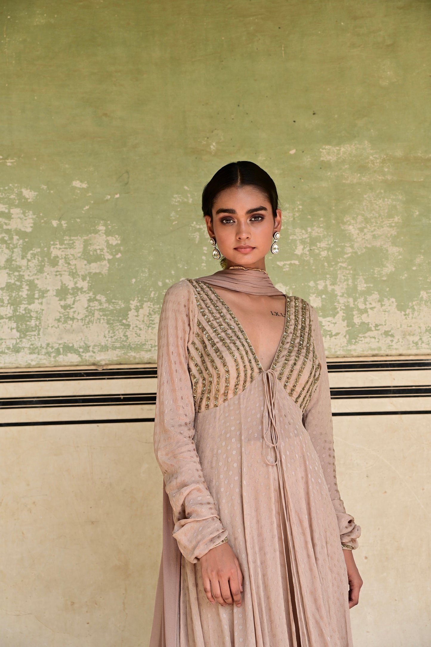 Gulnaar Kurta Set