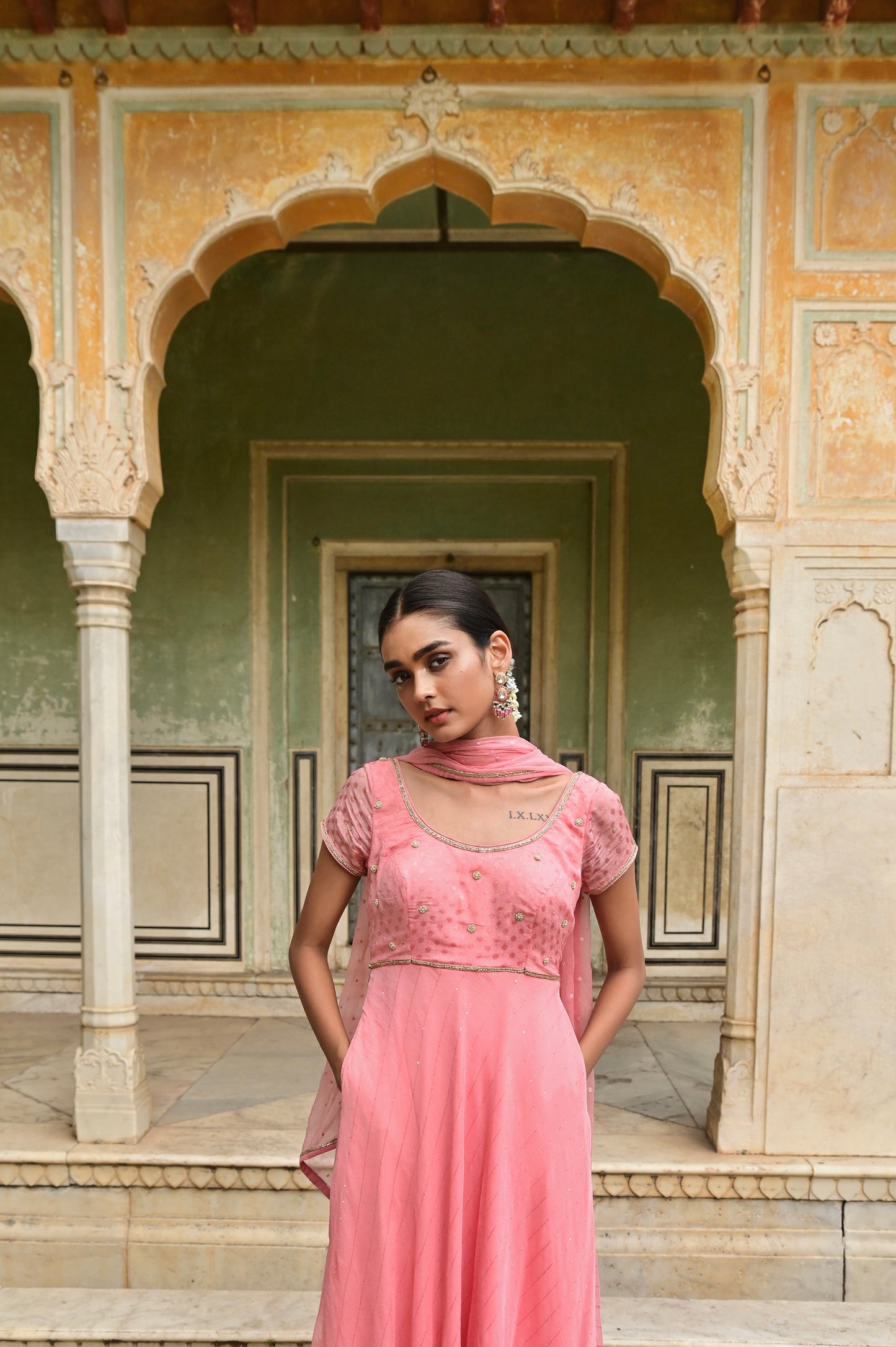 Gulbahar Kurta Set