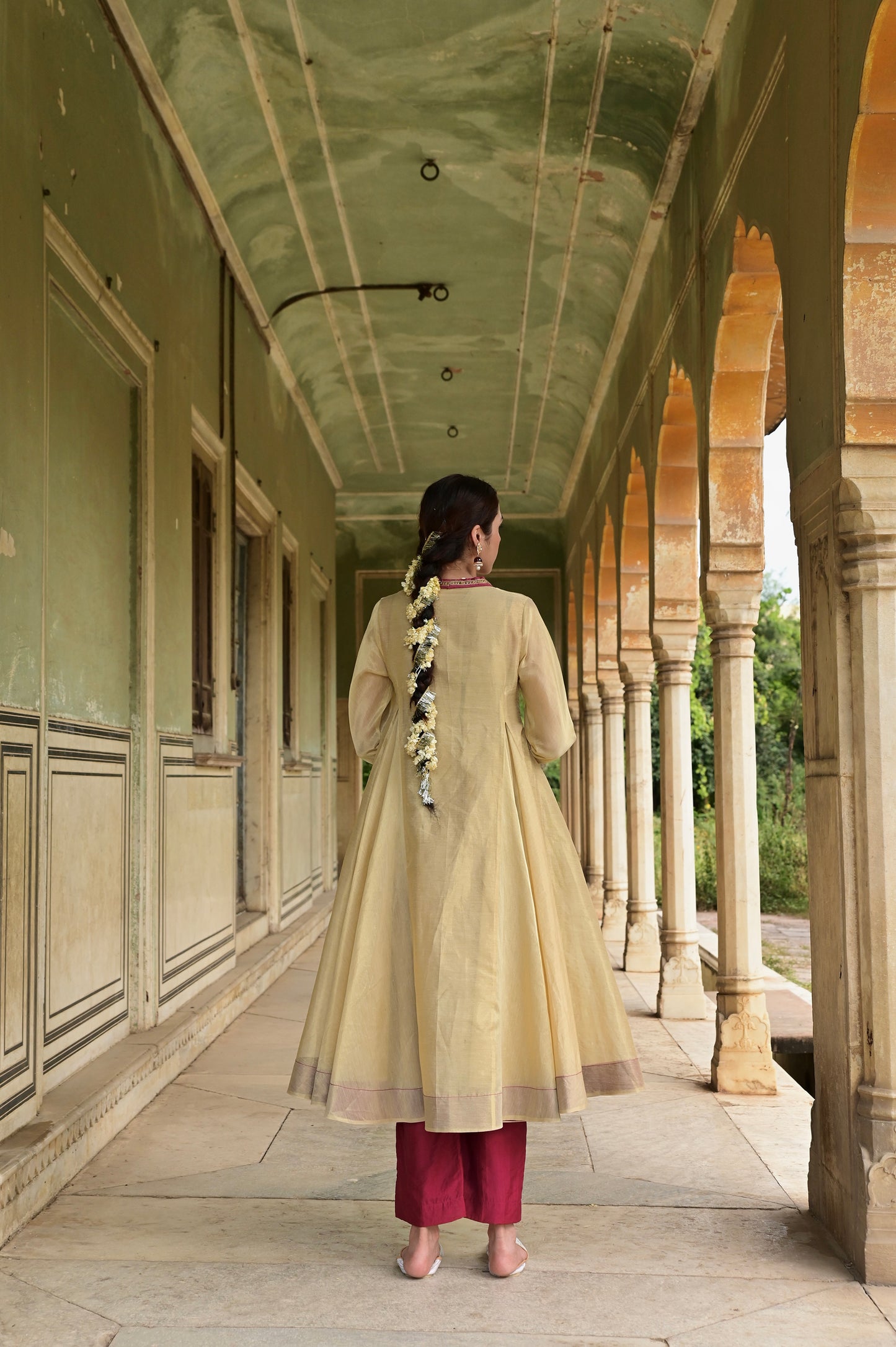 Zareen Kurta Set