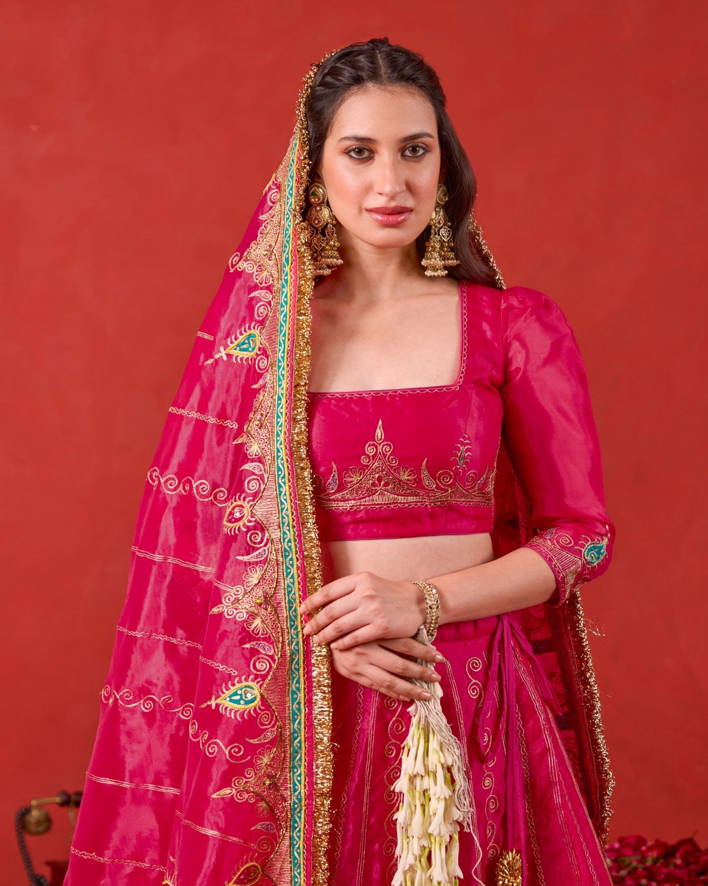 Nayaab Lehenga Set