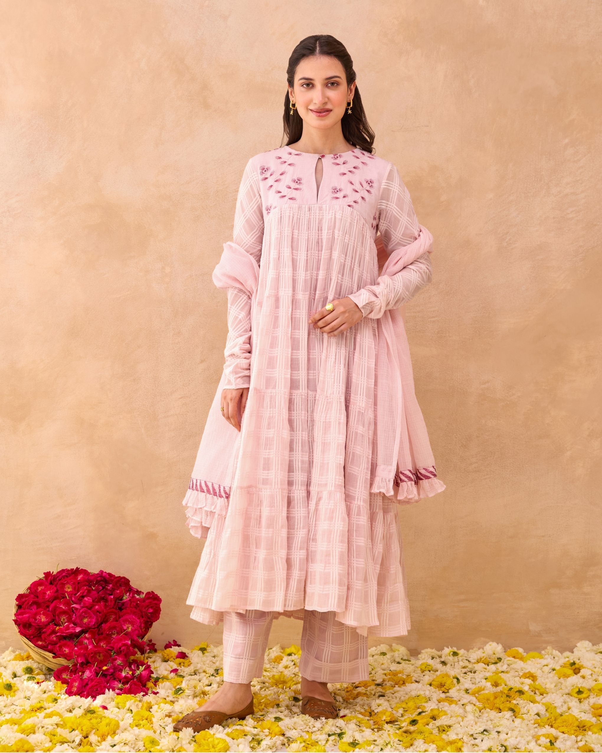 Kurta Sets – Taro India