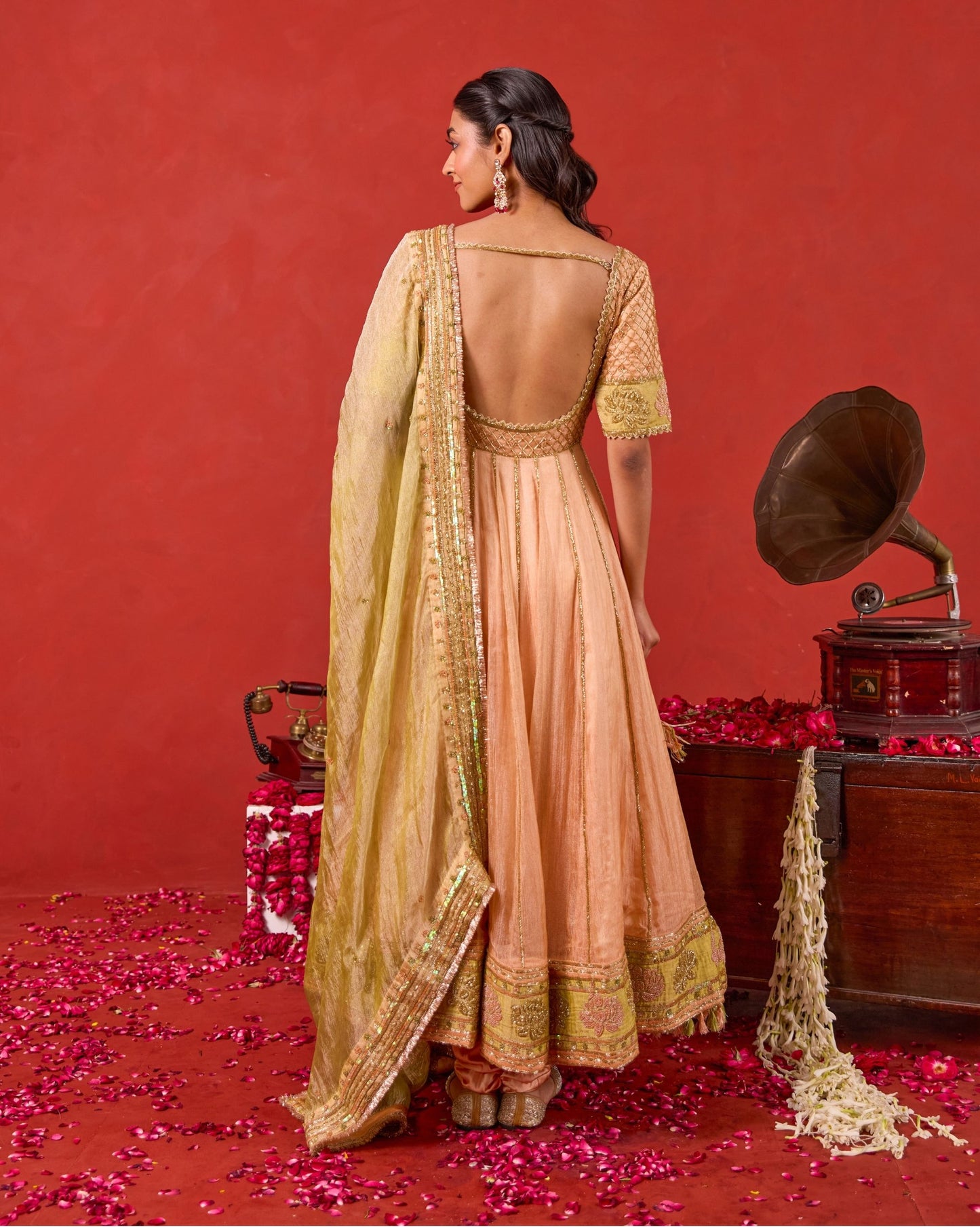 Inaayat Kurta Set
